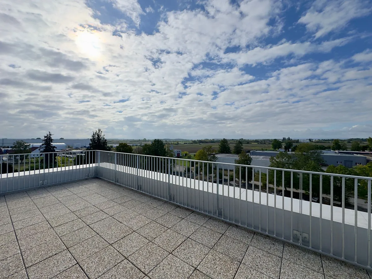 Pronájem bytu 2+kk 75 m²